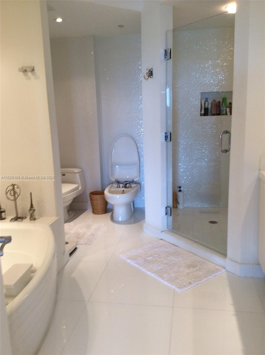 888 Biscayne Blvd # 2603