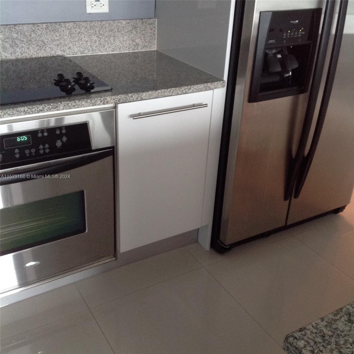 888 Biscayne Blvd # 2603