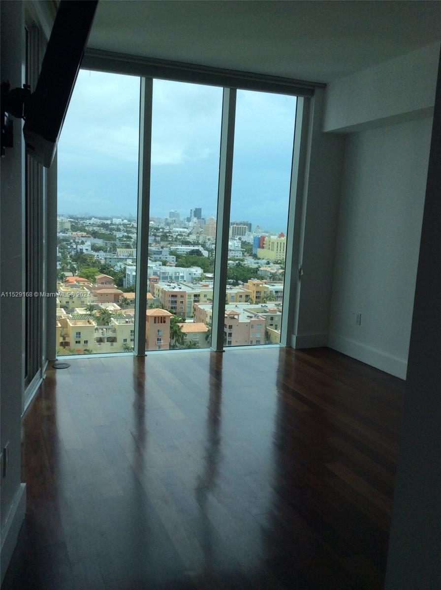 888 Biscayne Blvd # 2603