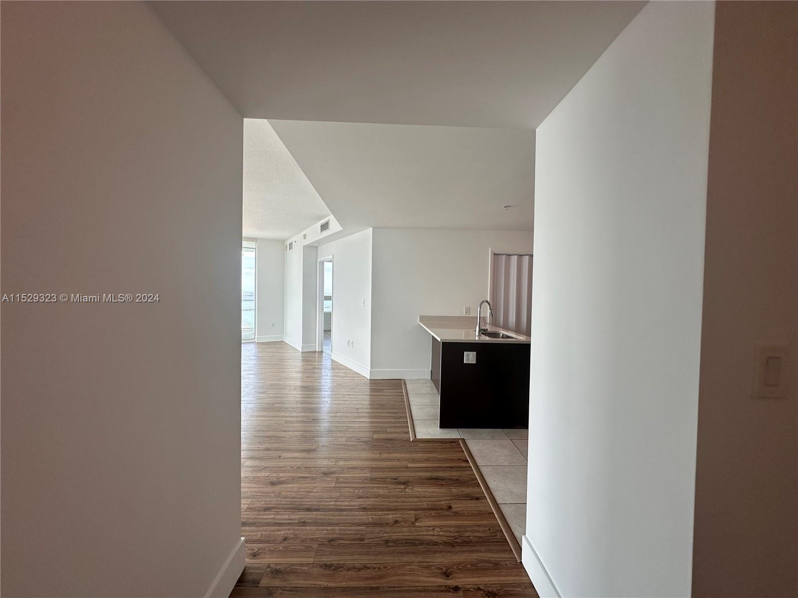 1900 N Bayshore Dr # 3812