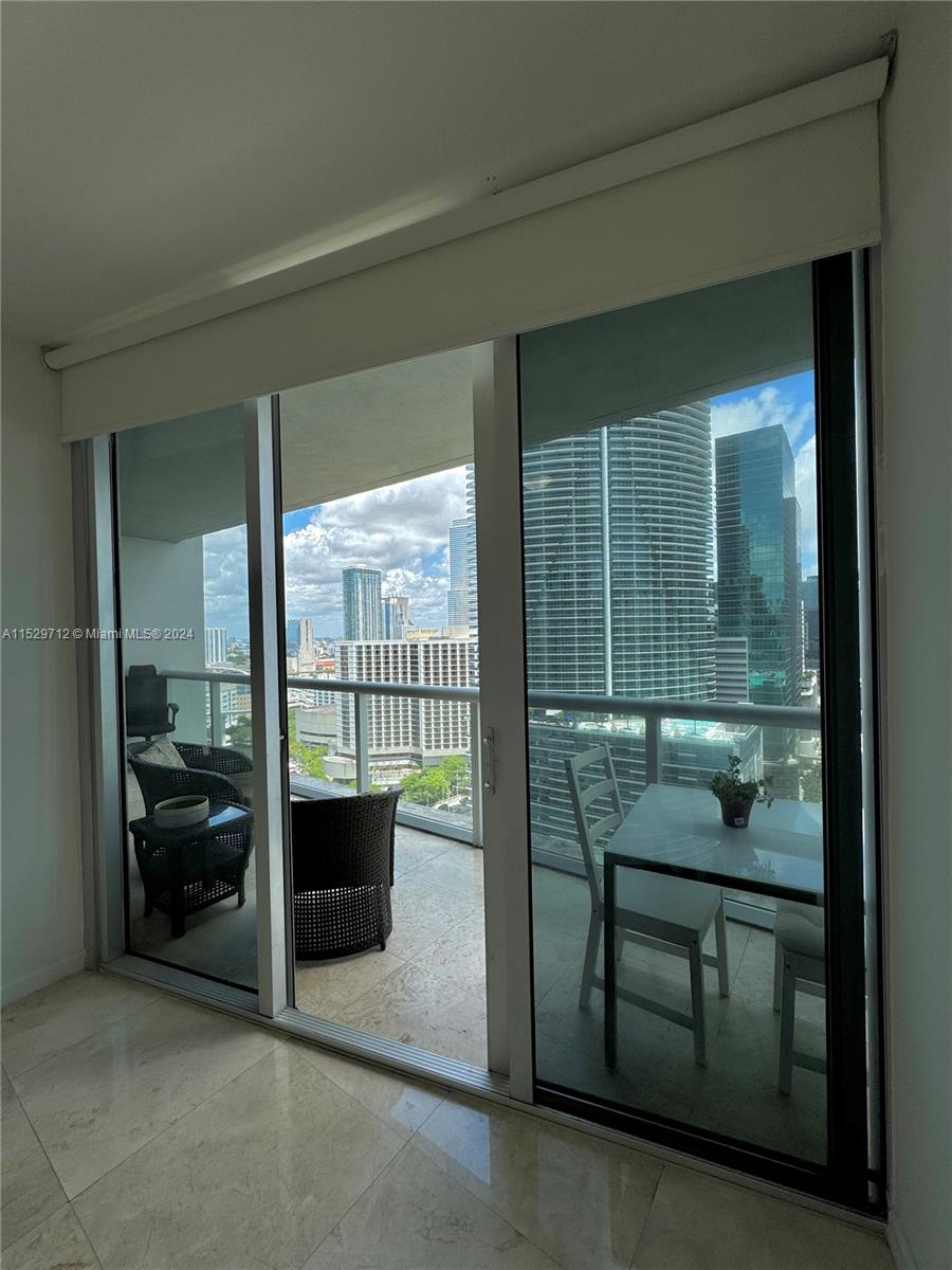 475 Brickell Ave # 2512