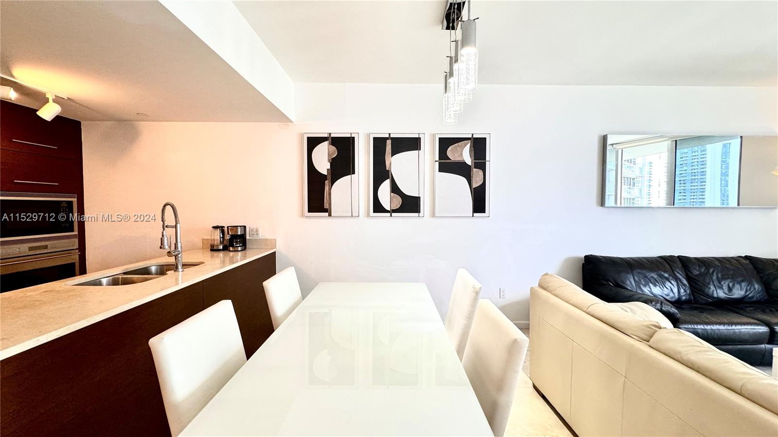 475 Brickell Ave # 2512