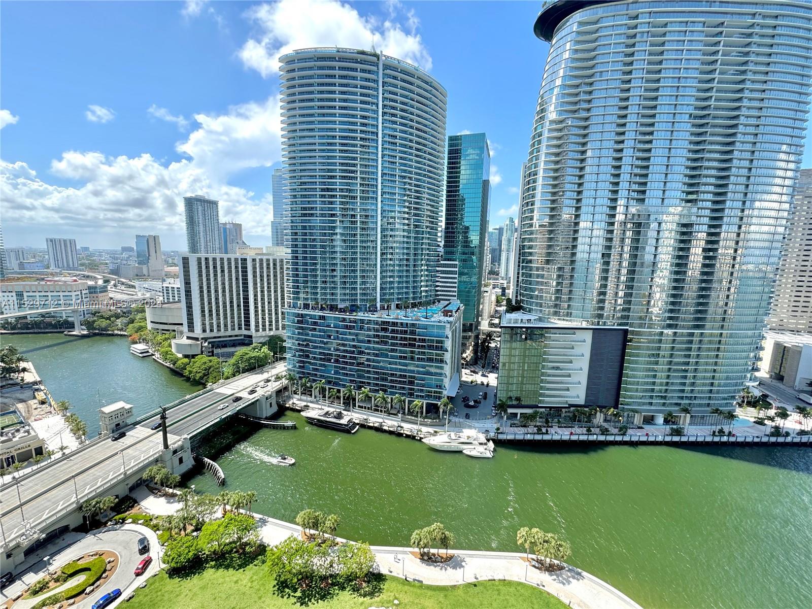 475 Brickell Ave # 2512