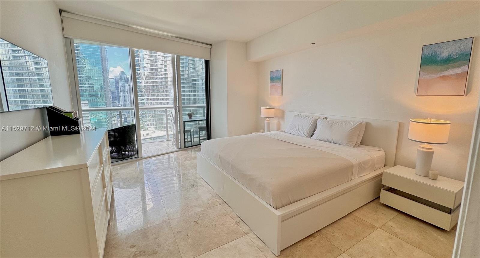 475 Brickell Ave # 2512