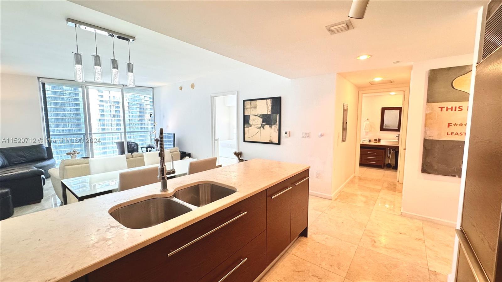 475 Brickell Ave # 2512