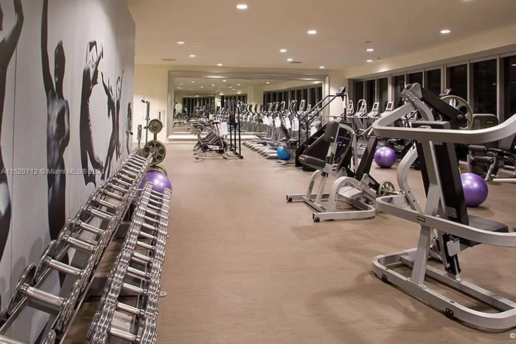 475 Brickell Ave # 2512