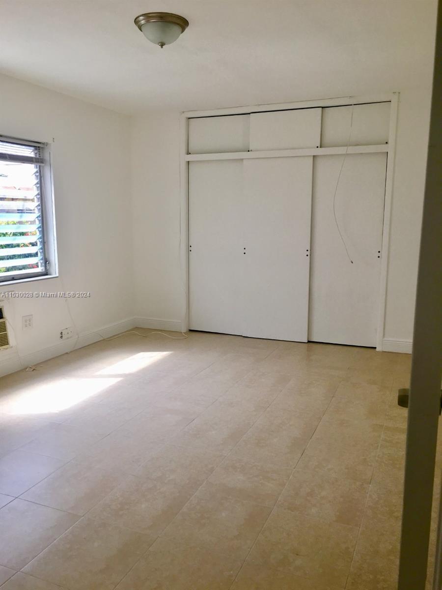 1955 Normandy Dr # 2