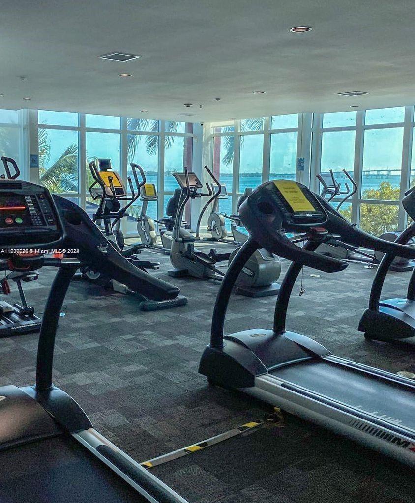 1155 Brickell Bay Dr # 1104