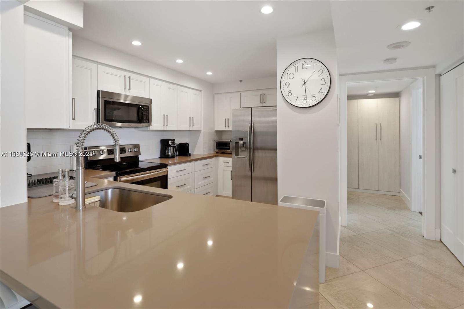 1155 Brickell Bay Dr # 1104