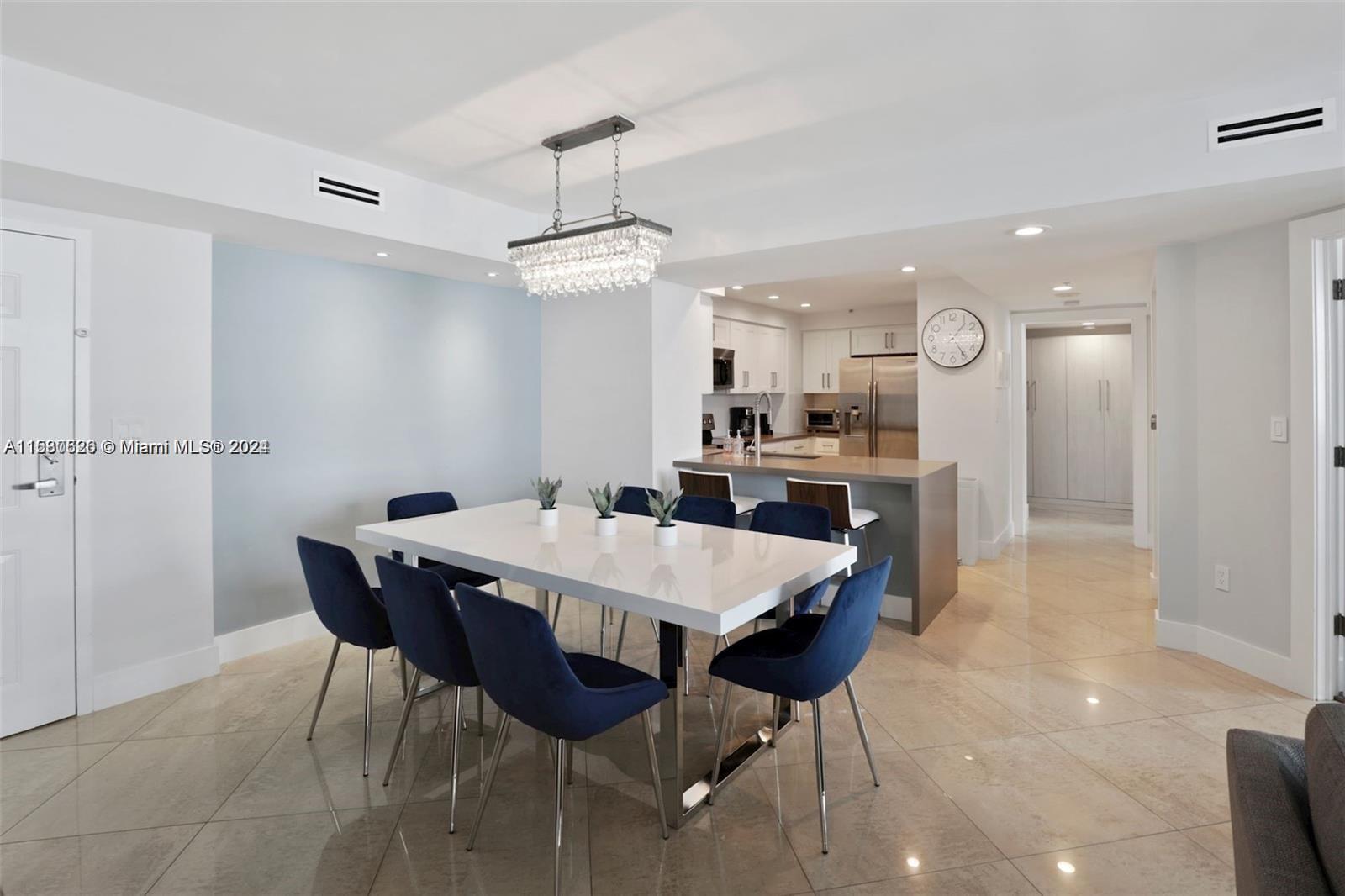 1155 Brickell Bay Dr # 1104