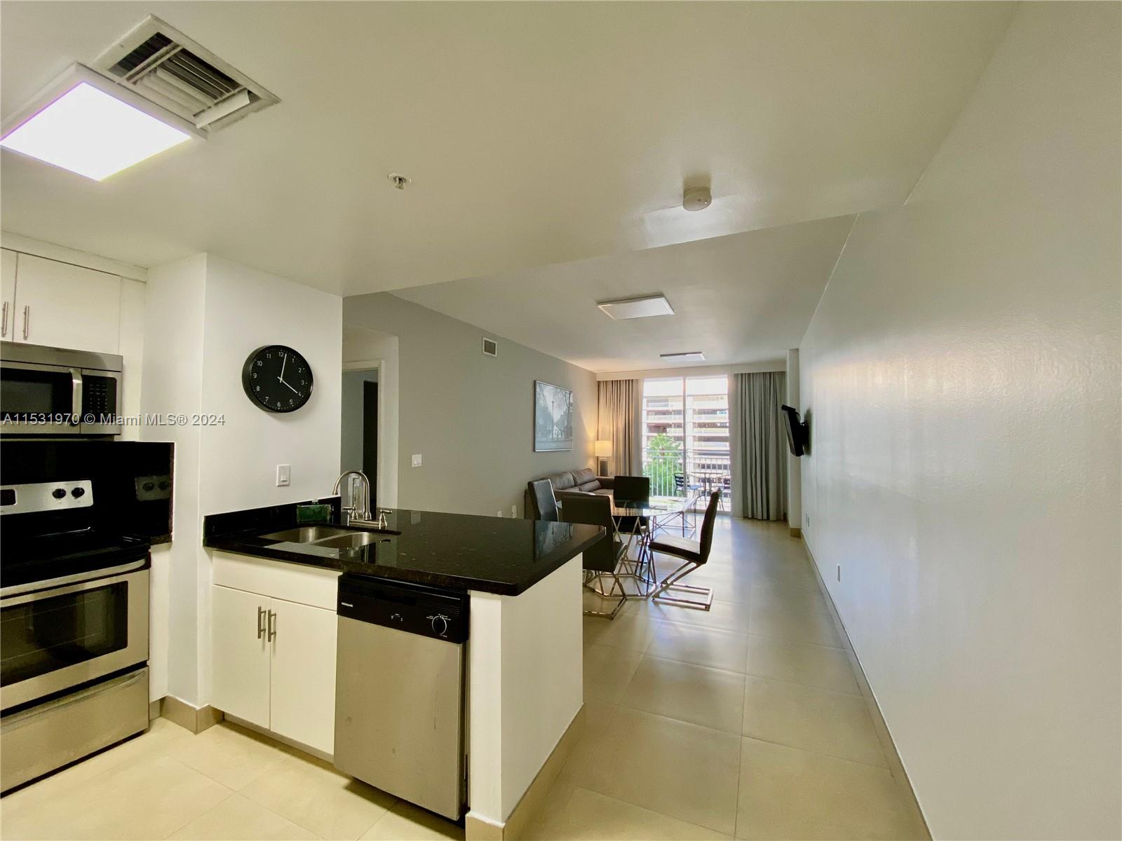 185 SE 14th Ter # 912