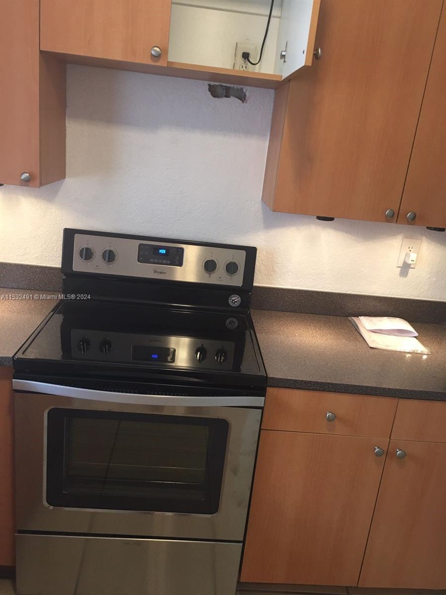 4861 NW 9th Dr # 4861