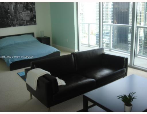 1050 Brickell Ave # 2312