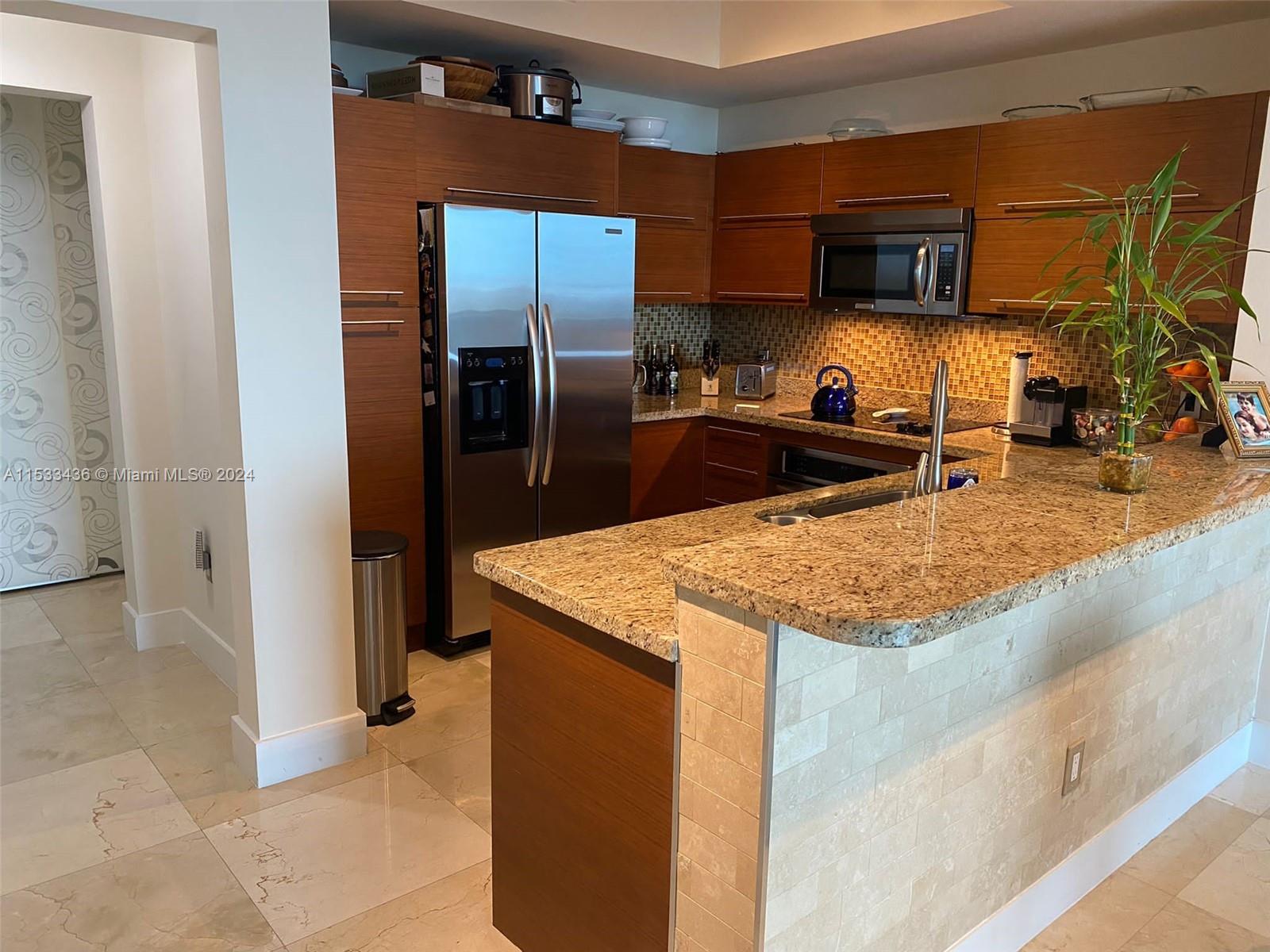 2641 N Flamingo Rd # 2505N