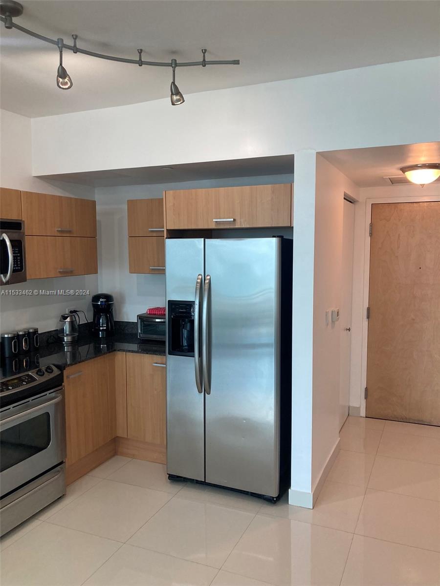 350 S Miami Ave Unit: 3907