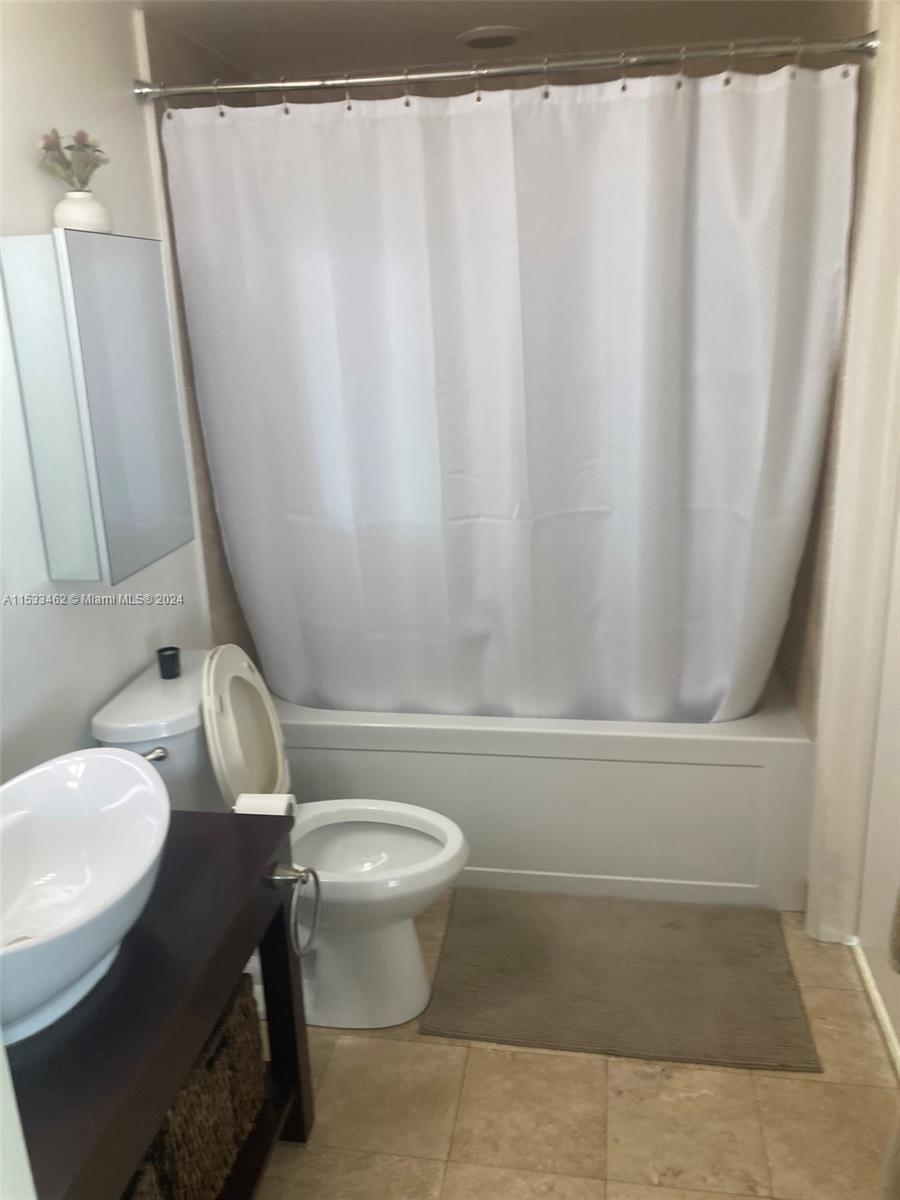 350 S Miami Ave Unit: 3907