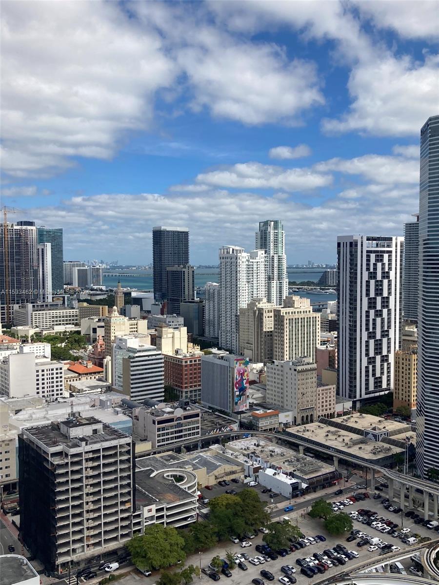 350 S Miami Ave Unit: 3907