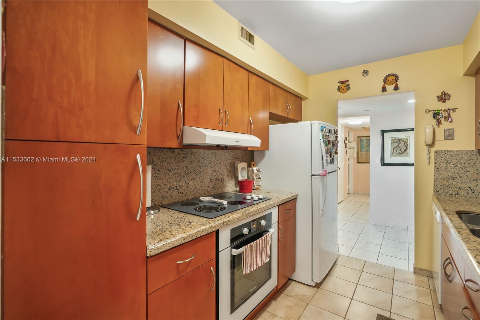 1541 Brickell Ave # 506 Unit: C-506
