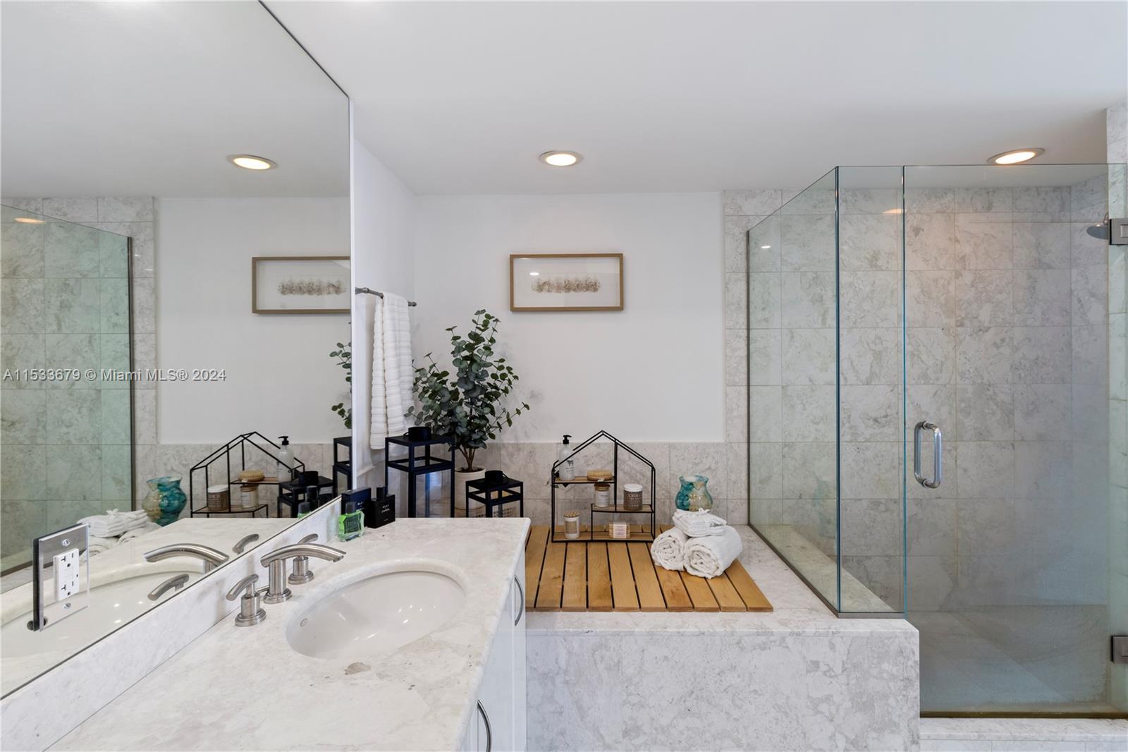 1331 Brickell Bay Dr # 43 Unit: BL-43