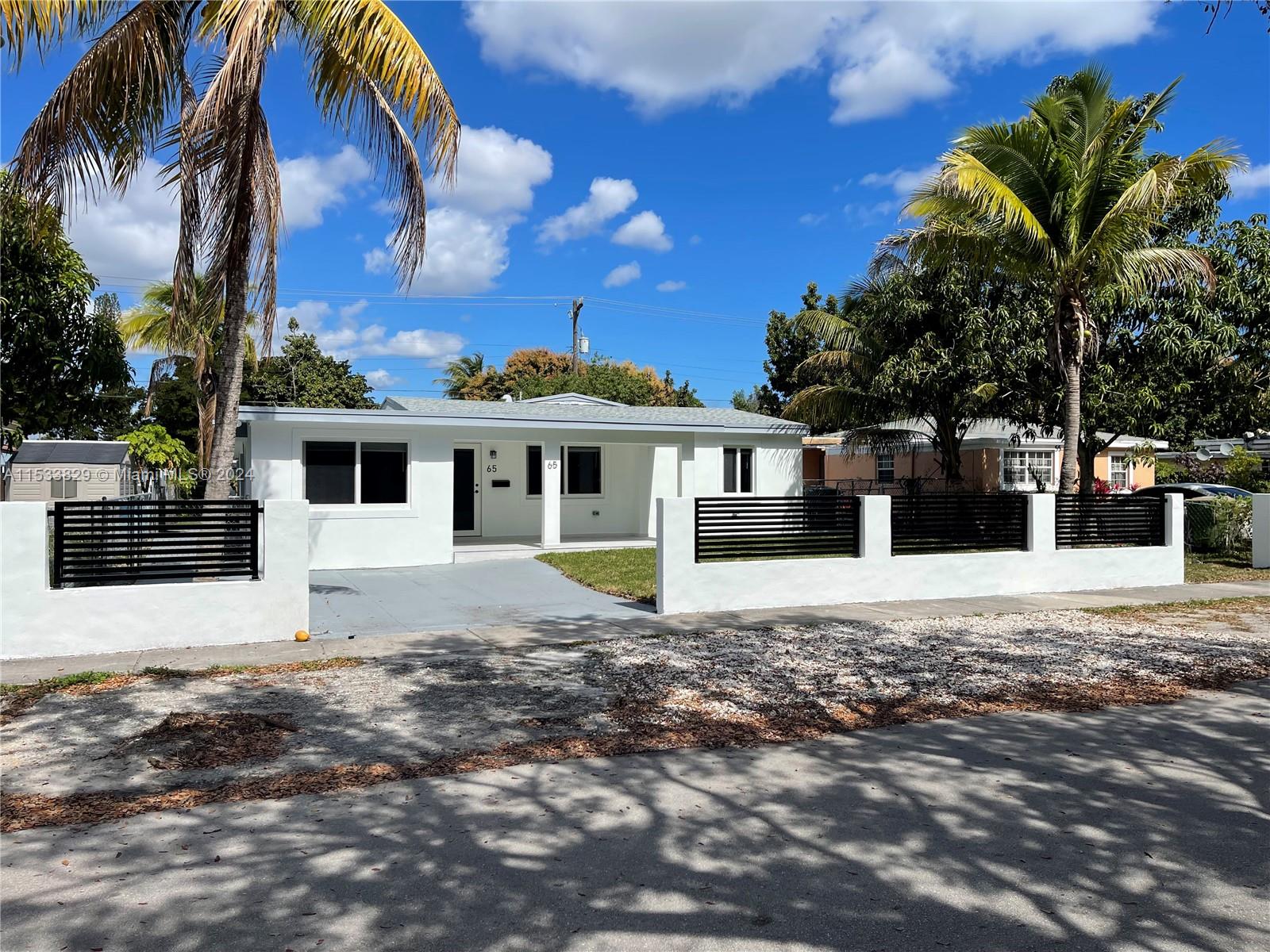 65 NW 124th St