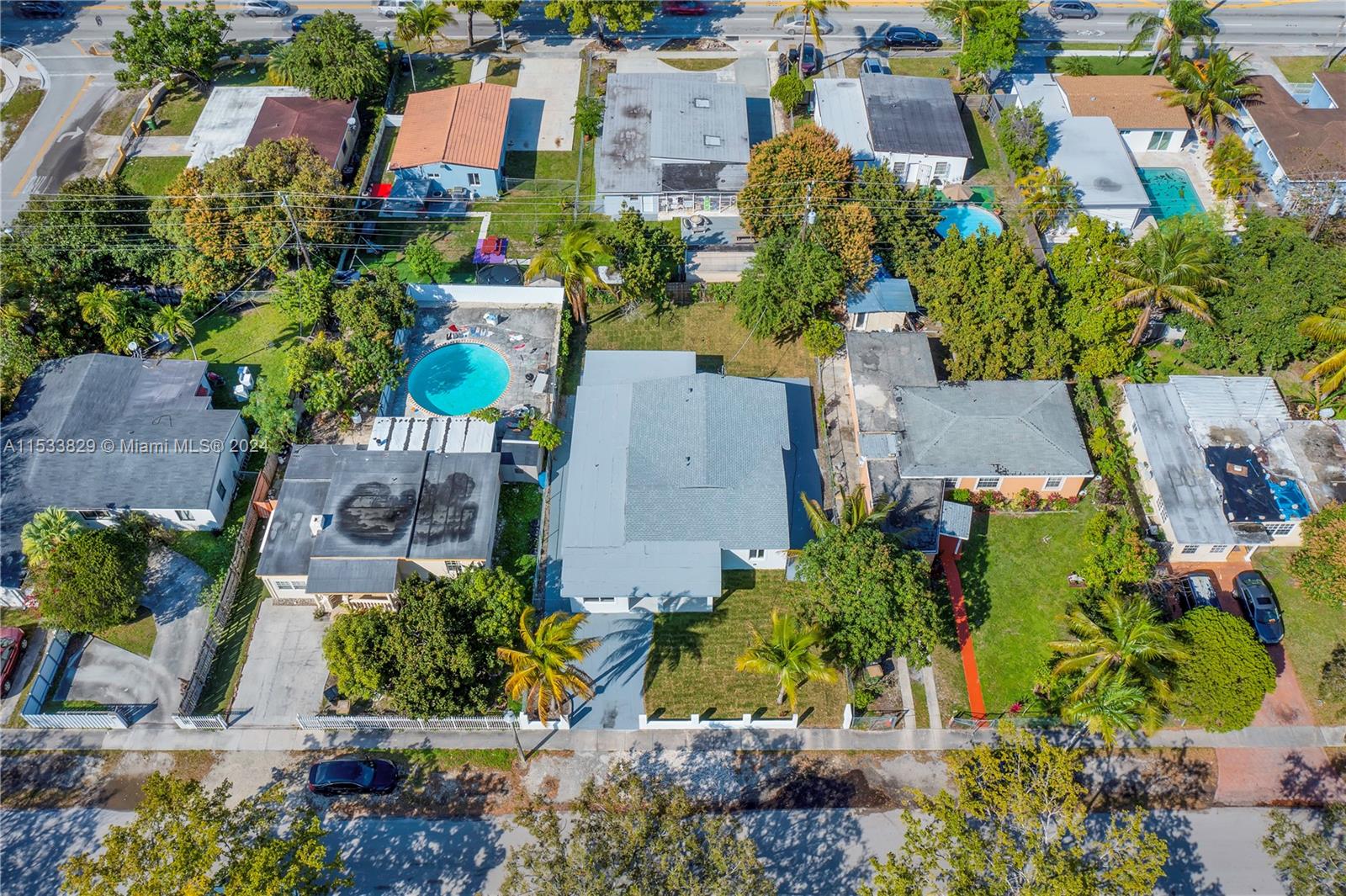 65 NW 124th St