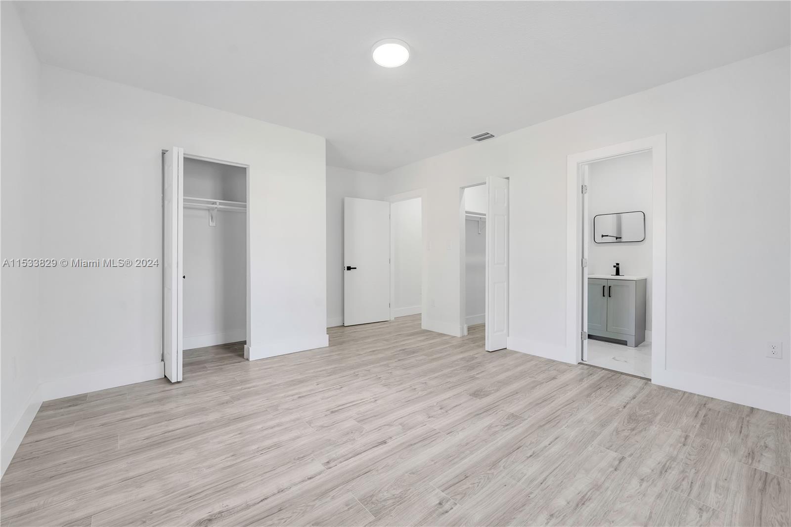 65 NW 124th St