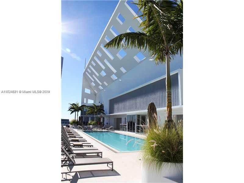 1300 Brickell Bay Dr # 1604