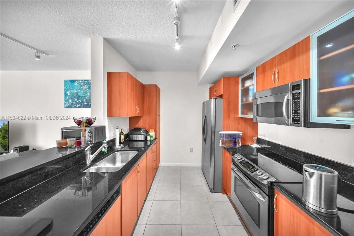 18800 NE 29th Ave # 428