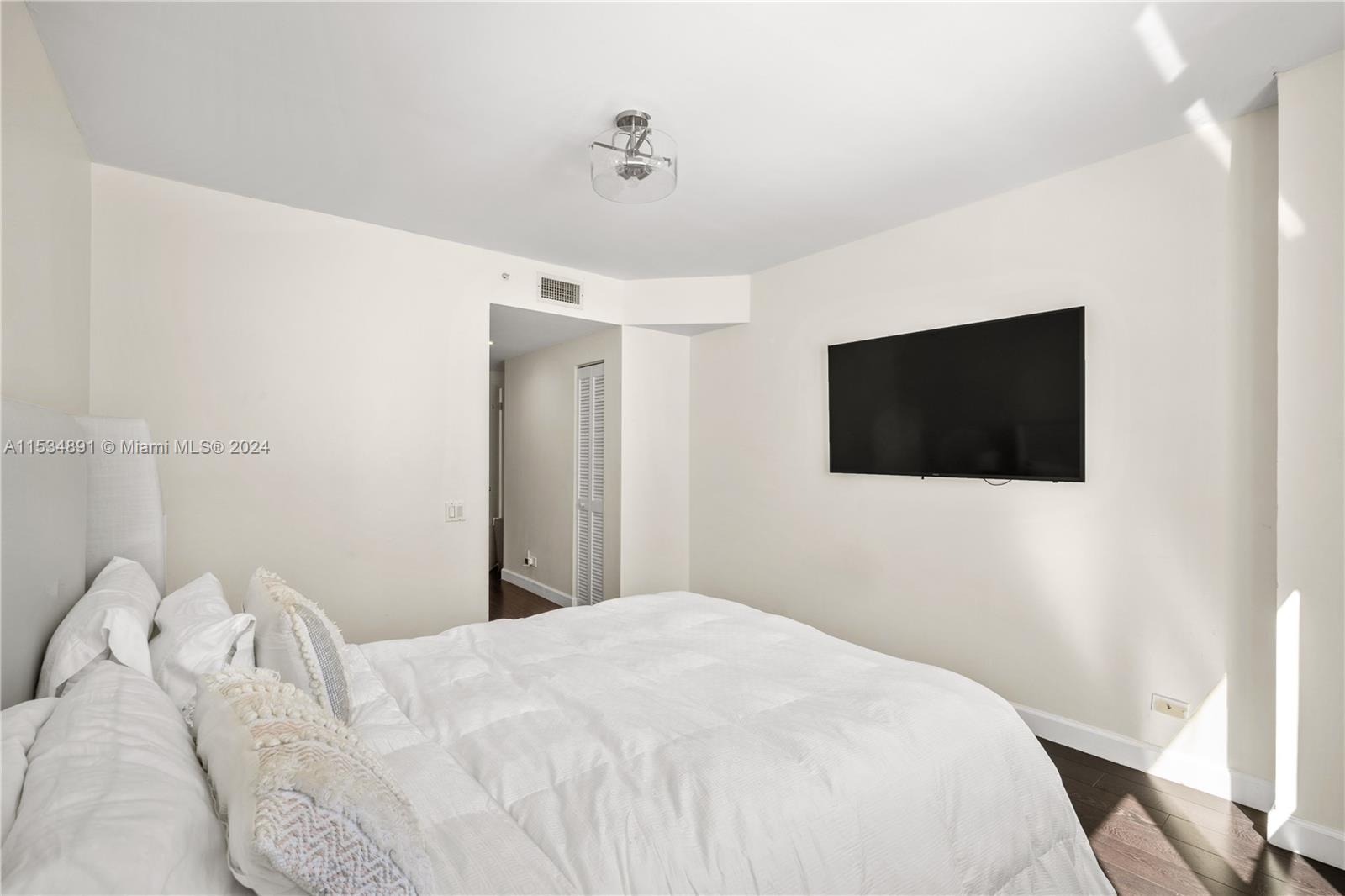 701 Brickell Key Blvd # 710