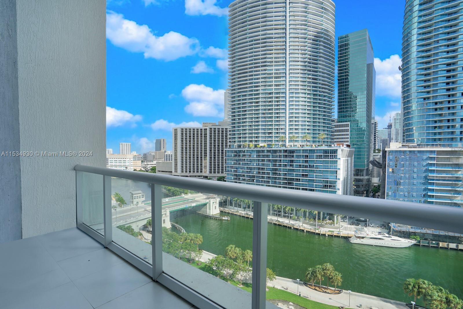 475 Brickell Ave # 1510