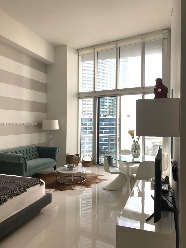 475 Brickell Ave # 1510