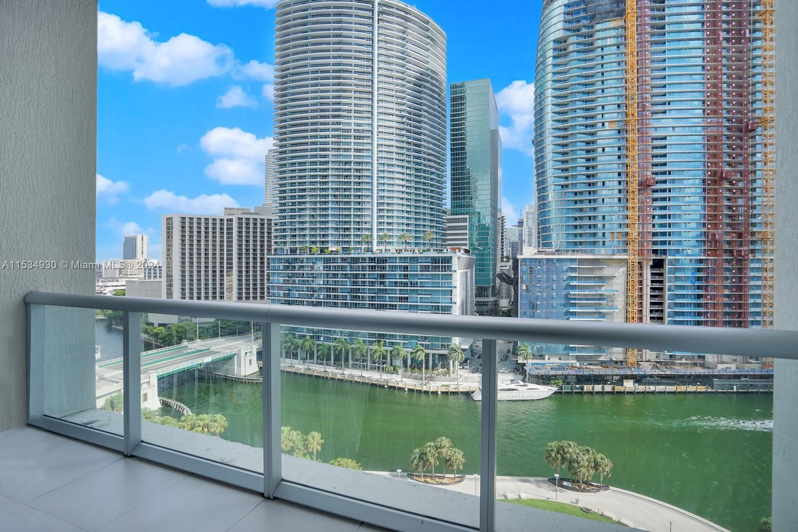 475 Brickell Ave # 1510