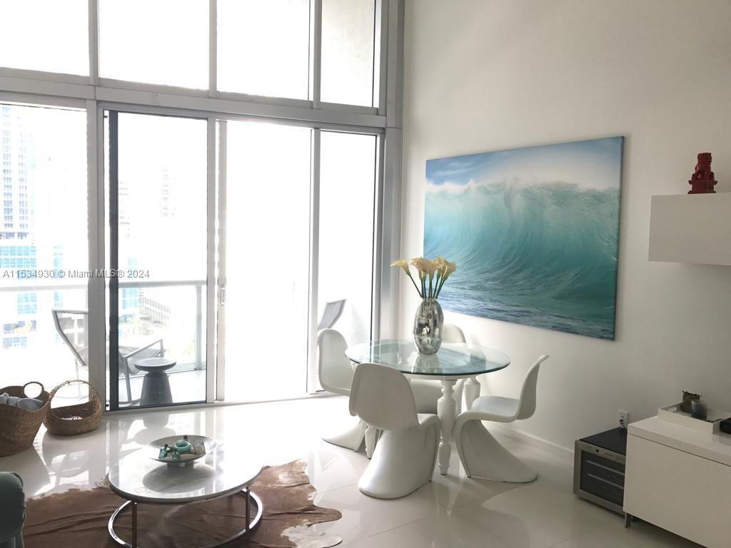 475 Brickell Ave # 1510