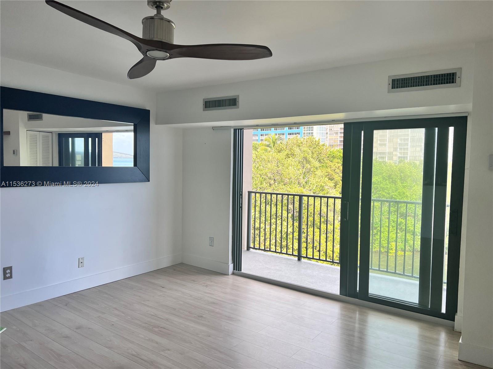 2201 Brickell Ave # 75