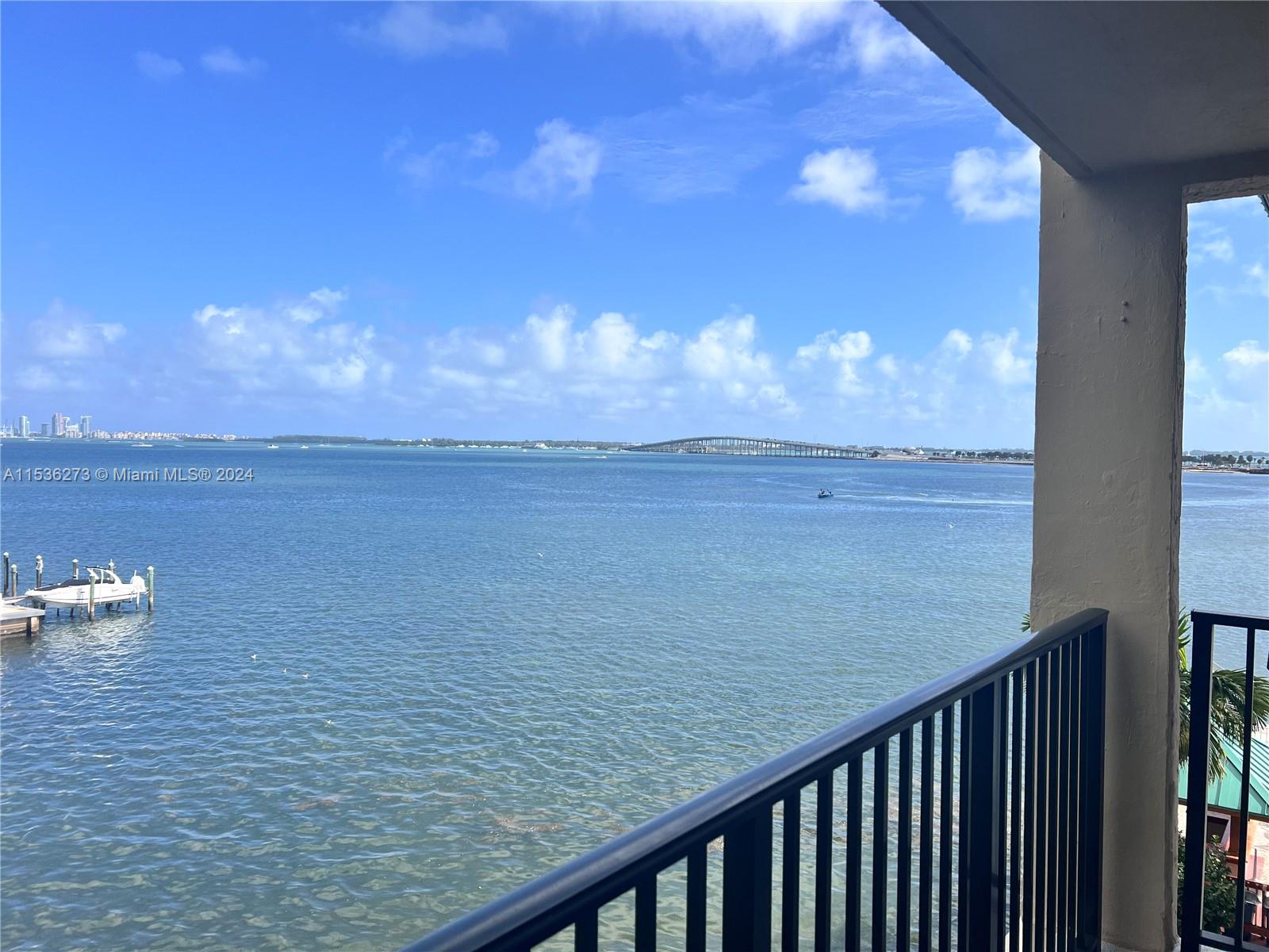 2201 Brickell Ave # 75