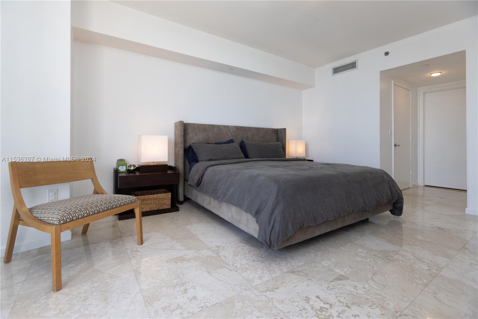 495 Brickell Ave # 2601