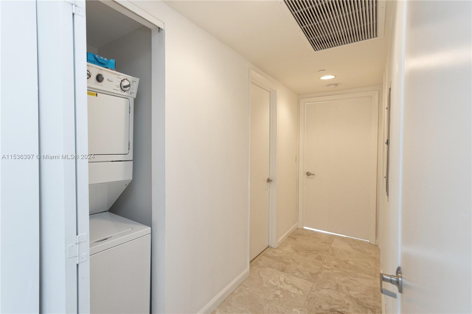 495 Brickell Ave # 2601