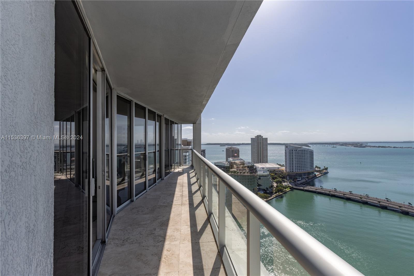 495 Brickell Ave # 2601