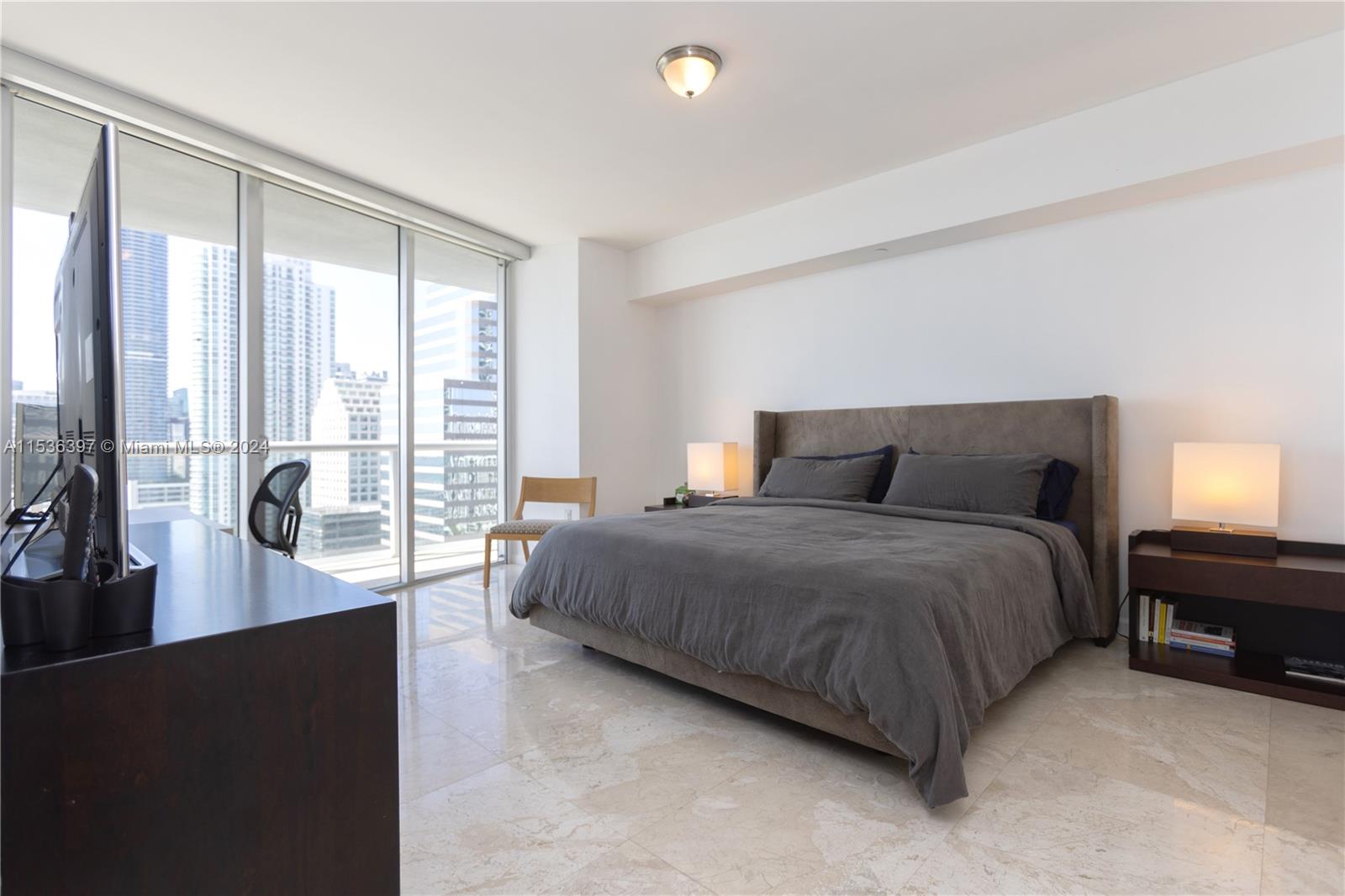 495 Brickell Ave # 2601