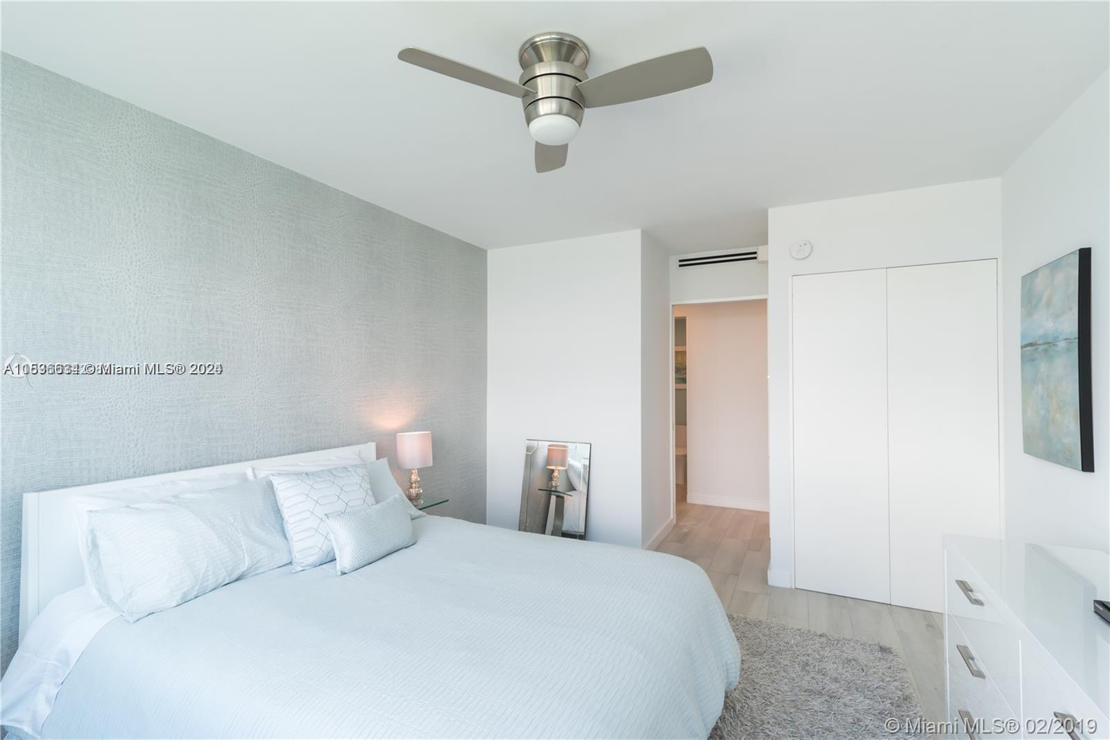 3 Island Ave # 09D