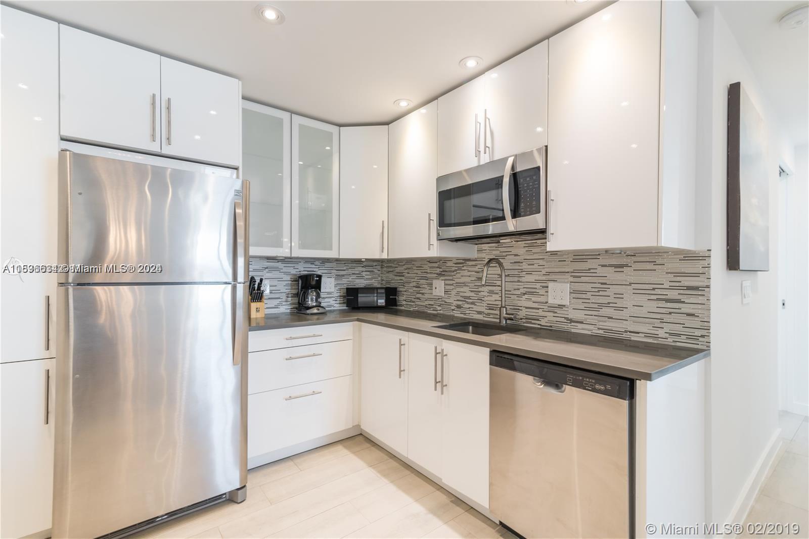 3 Island Ave # 09D