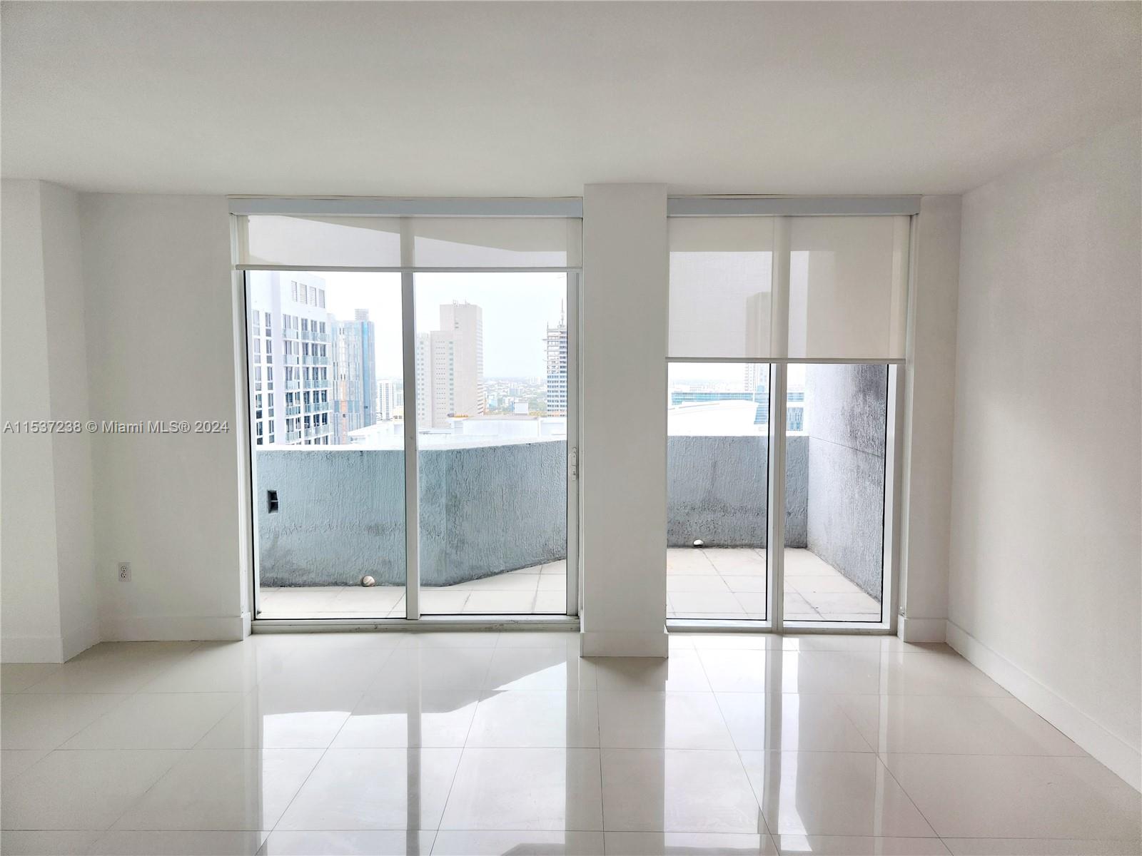 244 Biscayne Blvd # 2809