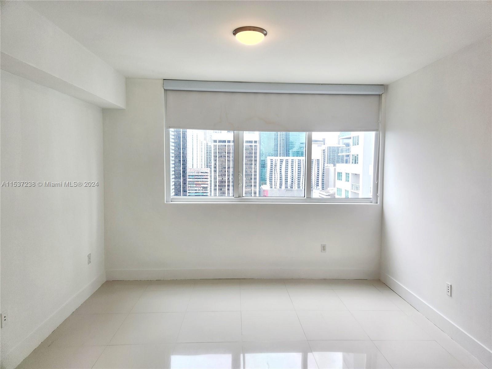 244 Biscayne Blvd # 2809
