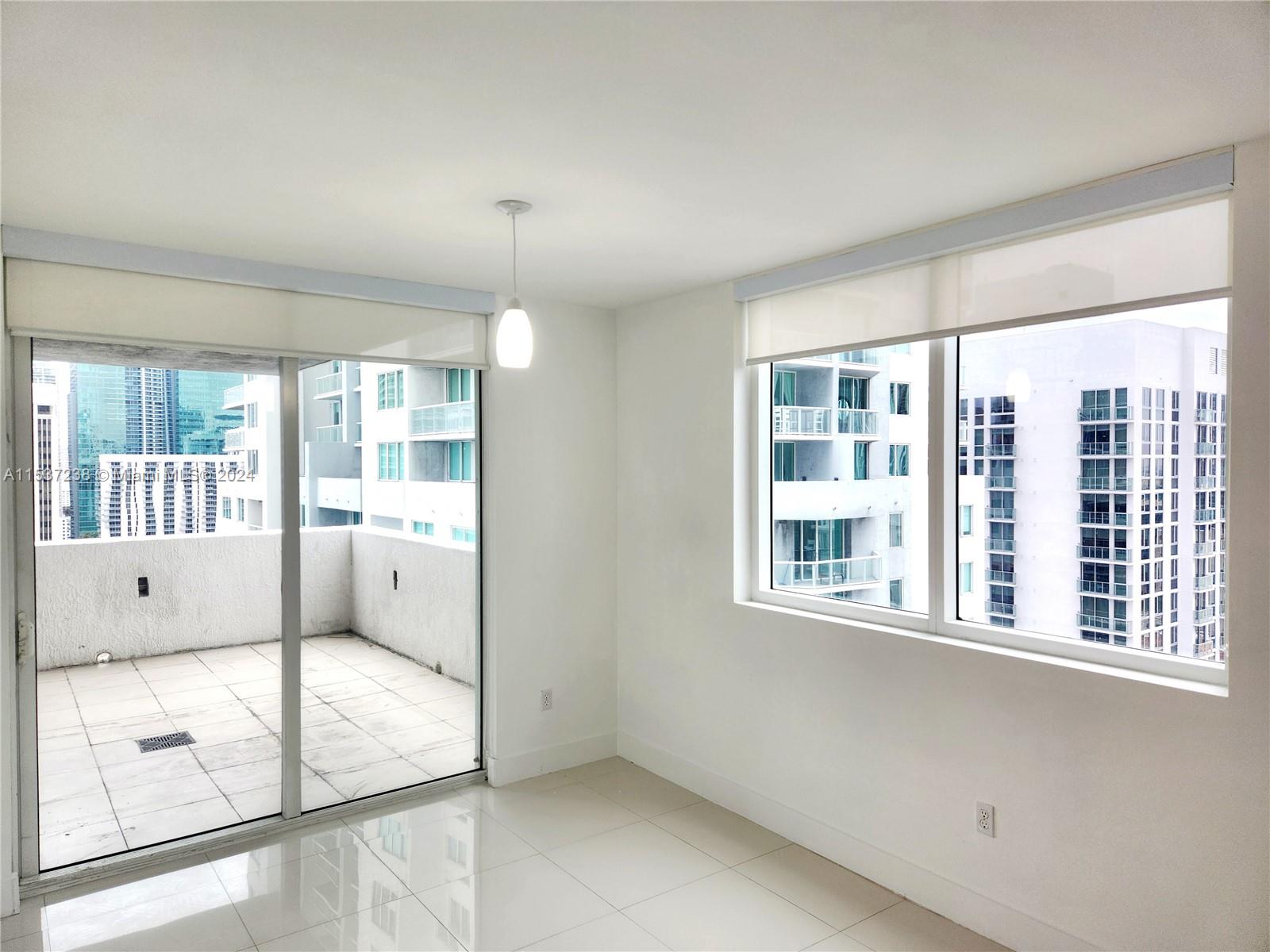 244 Biscayne Blvd # 2809