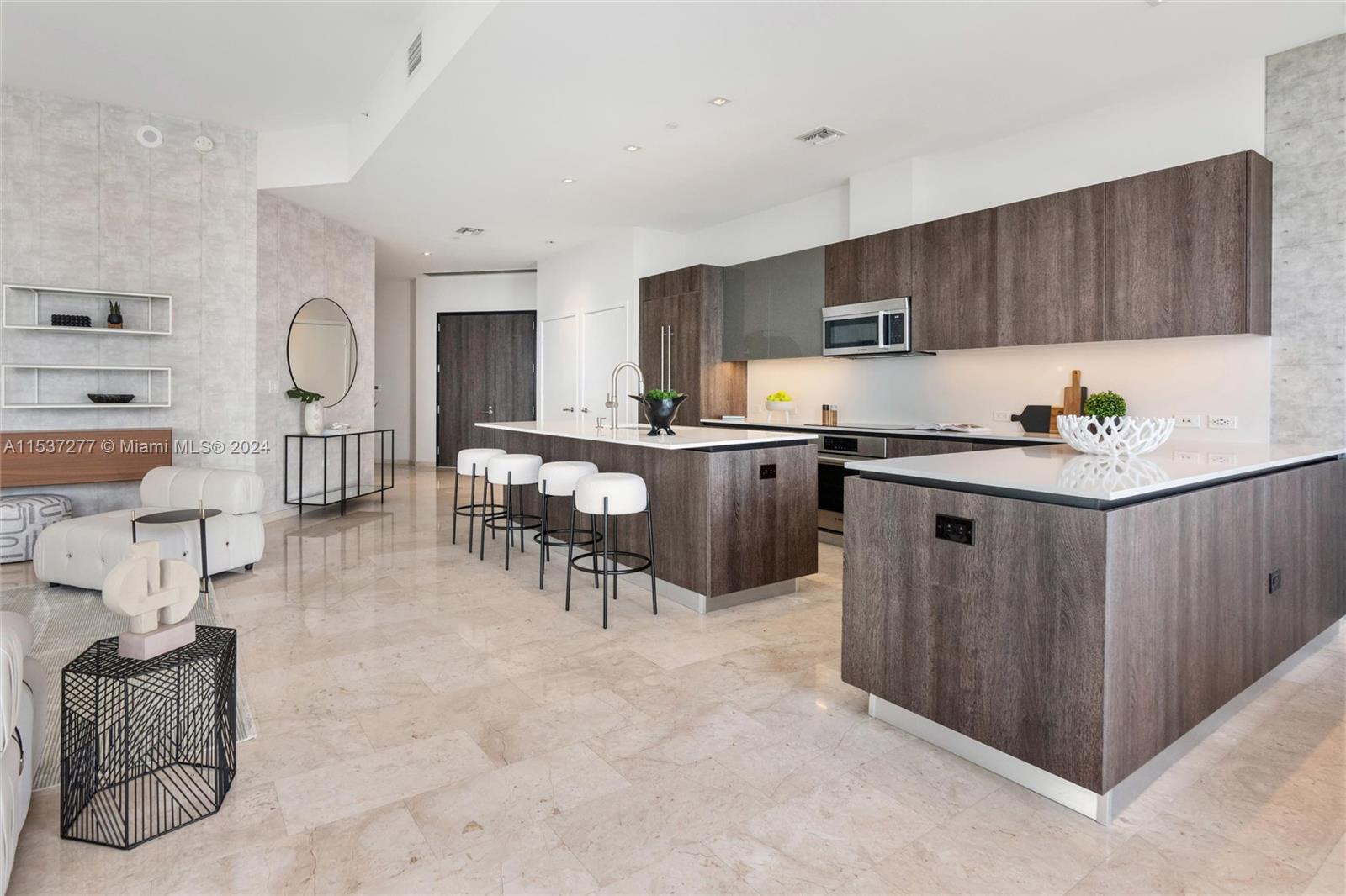 88 SW 7 Street # 4001