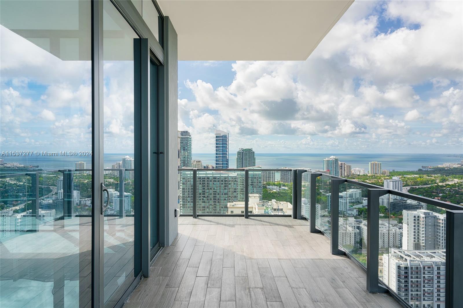 88 SW 7 Street # 4001