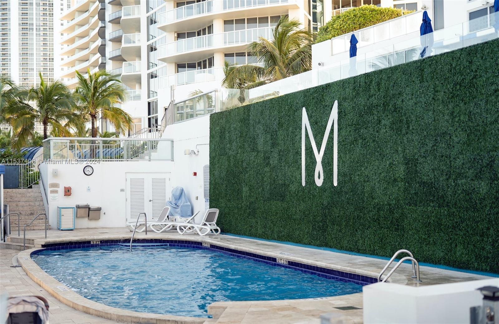 18683 Collins Ave # 2406