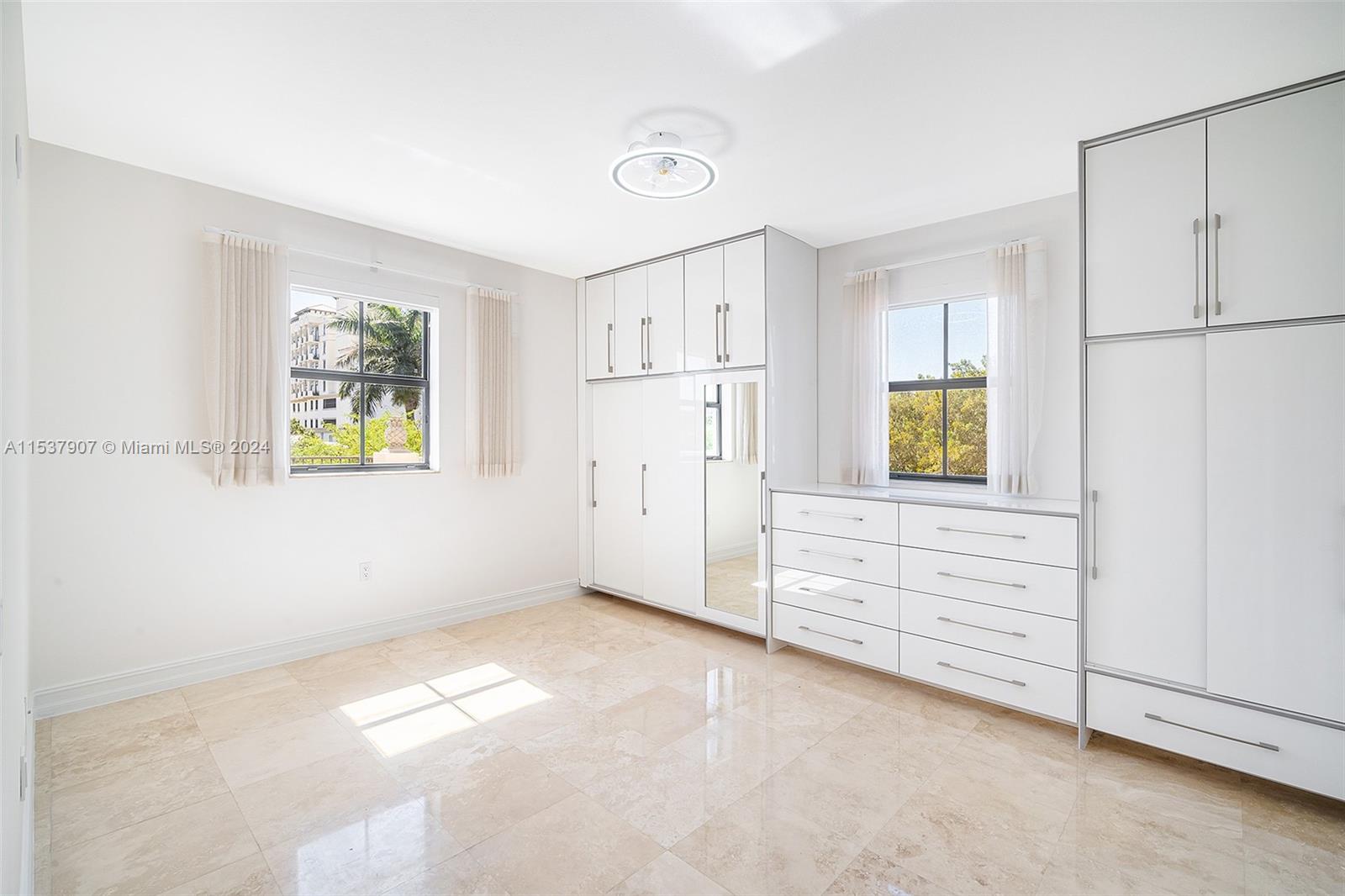 1650 Galiano St # 308