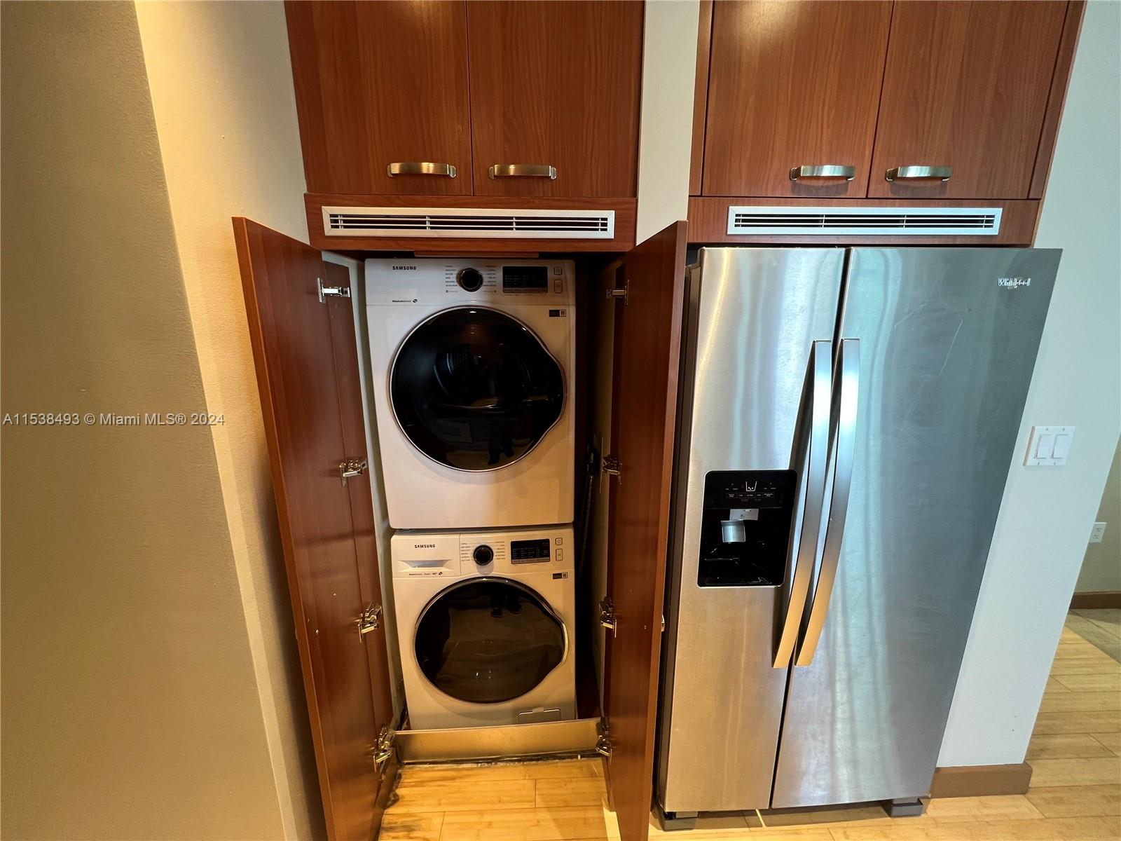 1395 Brickell Ave # 2604