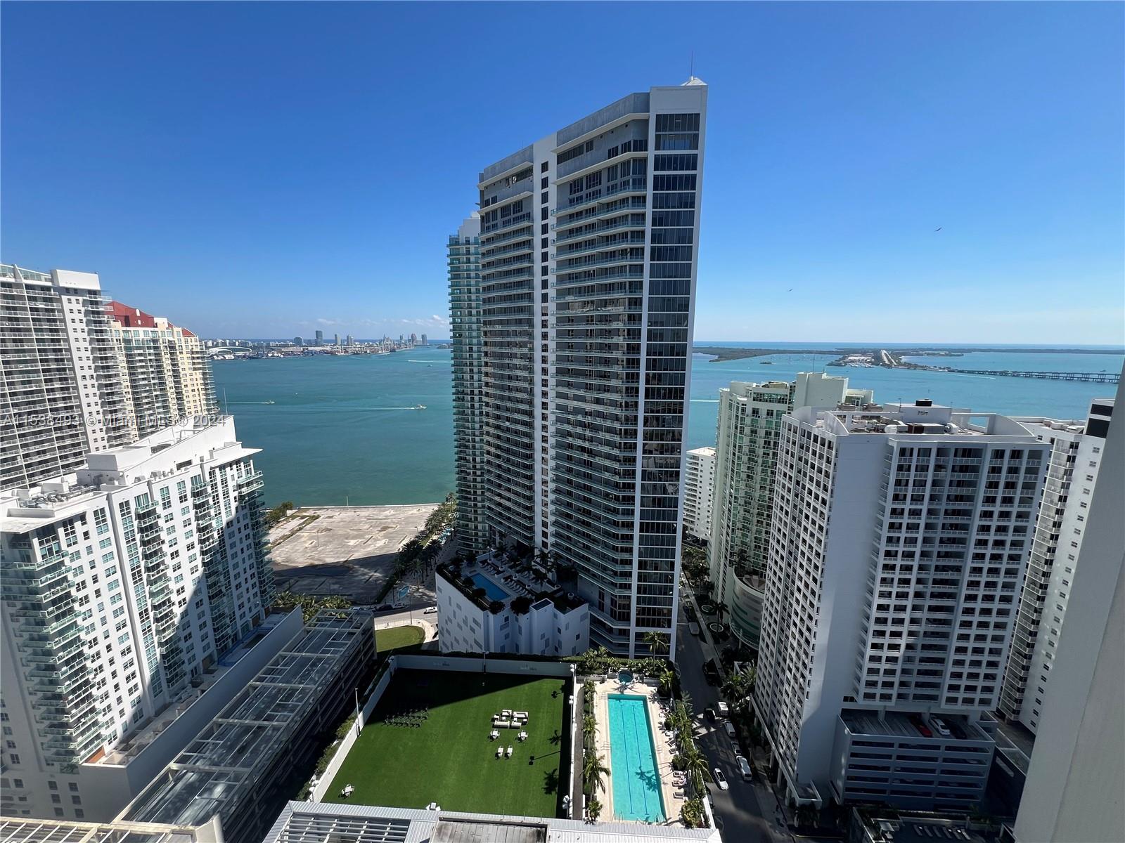 1395 Brickell Ave # 2604